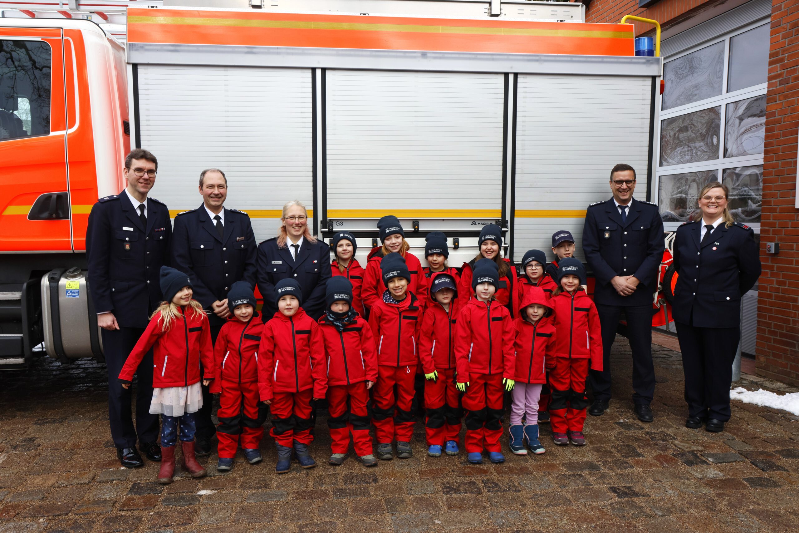 Festakt zur Gründung der Minifeuerwehr Hummelsbüttel